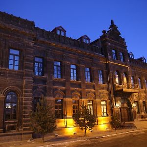 Cheltikov Hotel